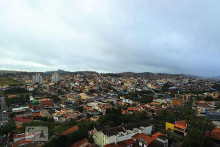 Vista da Sala de apartamento à venda com 2 quartos, 60m² em Vila Pires, Santo André