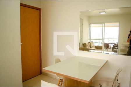 Sala de apartamento para alugar com 2 quartos, 61m² em Setor Marista, Goiânia