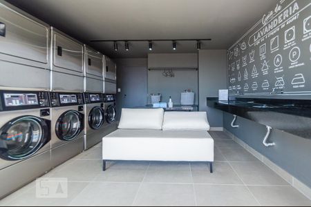 Studio à venda com 25m², 1 quarto e sem vaga Studio à venda com 25m², 1 quarto e sem vagaLavanderia