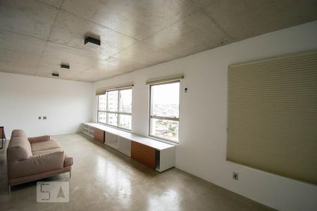 Sala de kitnet/studio para alugar com 1 quarto, 70m² em Usina Piratininga, São Paulo