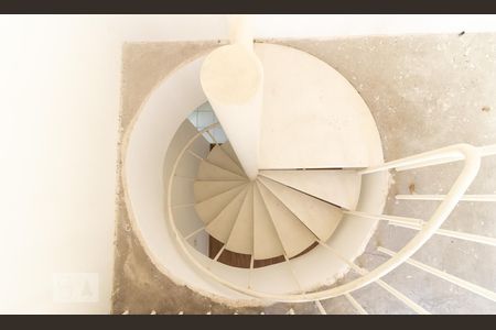 Apartamento à venda com 121m², 3 quartos e 1 vagaEscada