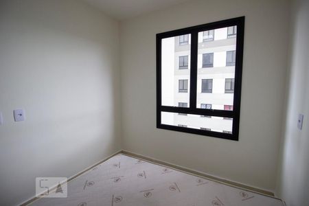 Quarto de apartamento para alugar com 2 quartos, 36m² em Presidente Altino, Osasco