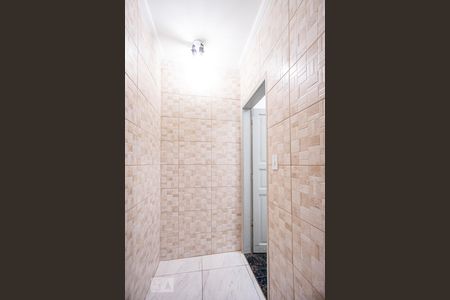 Casa de condomínio para alugar com 40m², 1 quarto e sem vagaHall banheiro