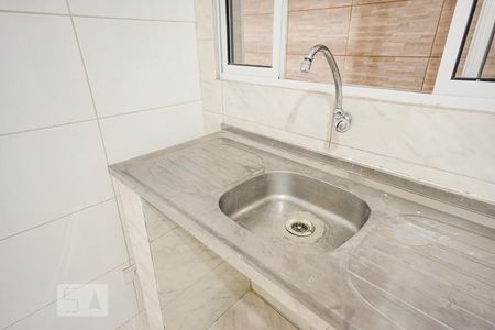 Casa de condomínio para alugar com 40m², 1 quarto e sem vagaPia