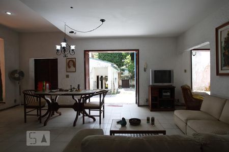 Sala de casa à venda com 6 quartos, 400m² em Tijuca, Rio de Janeiro
