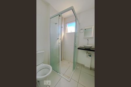 Banheiro de apartamento para alugar com 1 quarto, 30m² em Vila Esperança, São Paulo