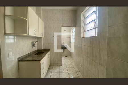 Cozinha de apartamento para alugar com 2 quartos, 70m² em Barro Preto, Belo Horizonte