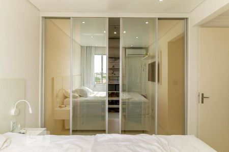 Apartamento à venda com 60m², 2 quartos e 1 vagaQuarto 2 - Armários