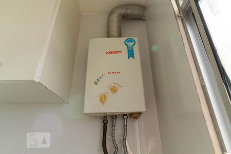 Apartamento à venda com 60m², 2 quartos e 1 vagaÁrea de Serviço - Aquecedor