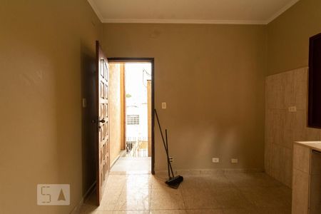 Casa para alugar com 80m², 3 quartos e 1 vagaquarto serviço