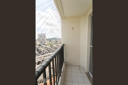 Sacada da Sala de apartamento para alugar com 2 quartos, 48m² em Vila Anastácio, São Paulo