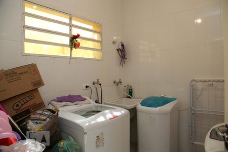 Casa de condomínio à venda com 128m², 3 quartos e 2 vagasÁrea de Serviço