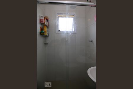 Casa de condomínio à venda com 128m², 3 quartos e 2 vagasBanheiro da Suíte