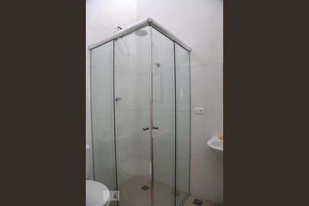 Casa de condomínio à venda com 128m², 3 quartos e 2 vagasBanheiro