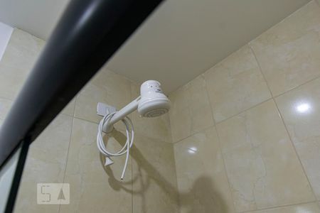 Banheiro de apartamento para alugar com 1 quarto, 50m² em Vila São José, São Paulo