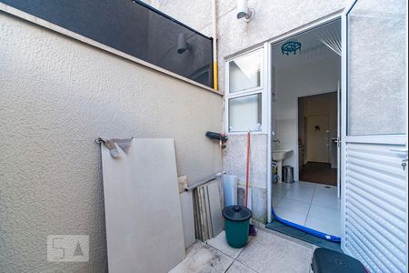 Apartamento à venda com 97m², 3 quartos e 1 vaga Apartamento à venda com 97m², 3 quartos e 1 vagavaranda de Serviço