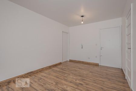 Dormitório de kitnet/studio para alugar com 1 quarto, 45m² em Passo D’areia, Porto Alegre