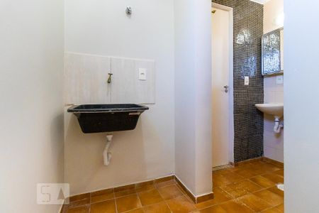 Studio para alugar com 51m², 1 quarto e sem vaga Studio para alugar com 51m², 1 quarto e sem vagaÁrea de serviço