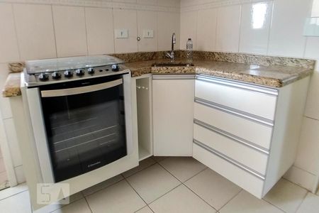 Apartamento à venda com 54m², 2 quartos e 1 vagaCozinha