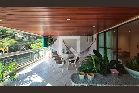 Apartamento à venda com 110m², 3 quartos e 2 vagasVaranda