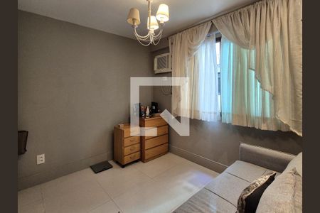 Apartamento à venda com 110m², 3 quartos e 2 vagasQuarto 2