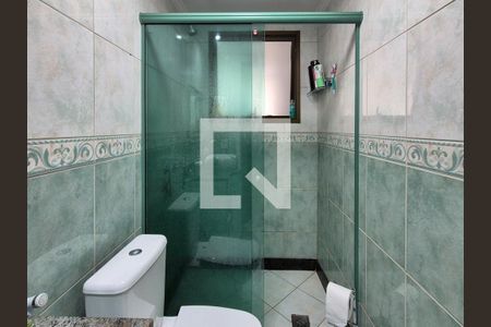 Apartamento à venda com 110m², 3 quartos e 2 vagasBanheiro social