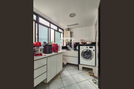 Apartamento à venda com 110m², 3 quartos e 2 vagasÁrea de serviço