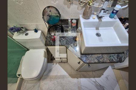 Apartamento à venda com 110m², 3 quartos e 2 vagasBanheiro da Suíte 1