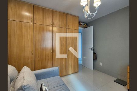 Apartamento à venda com 110m², 3 quartos e 2 vagasQuarto 2