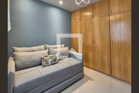 Apartamento à venda com 110m², 3 quartos e 2 vagasQuarto 2