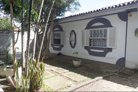 Casa à venda com 290m², 4 quartos e 4 vagas