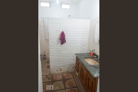 Casa à venda com 290m², 4 quartos e 4 vagas