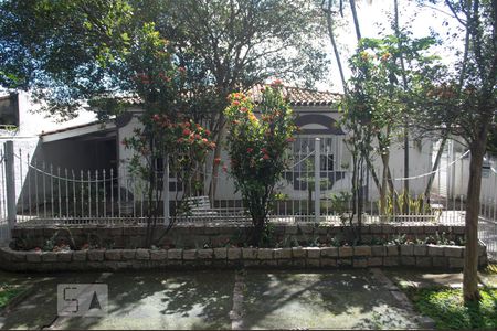 Casa à venda com 290m², 4 quartos e 4 vagas