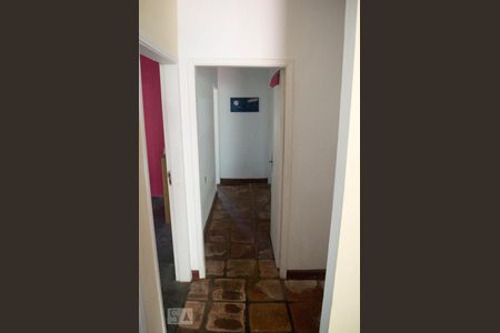 Casa à venda com 290m², 4 quartos e 4 vagas