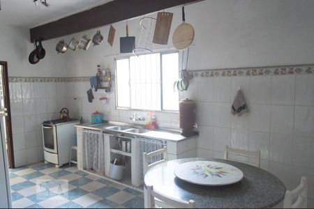 Casa à venda com 290m², 4 quartos e 4 vagas