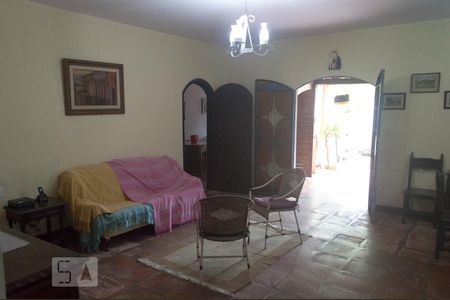 Sala de casa à venda com 4 quartos, 290m² em Vila Inah, São Paulo