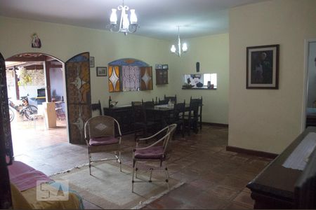 Sala de casa à venda com 4 quartos, 290m² em Vila Inah, São Paulo