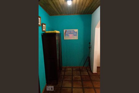 Casa à venda com 4 quartos, 290m² em Vila Inah, São Paulo