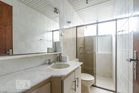 Banheiro Social de apartamento para alugar com 1 quarto, 36m² em Centro, Curitiba