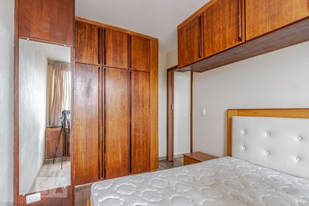 Quarto 1 de apartamento para alugar com 1 quarto, 36m² em Centro, Curitiba