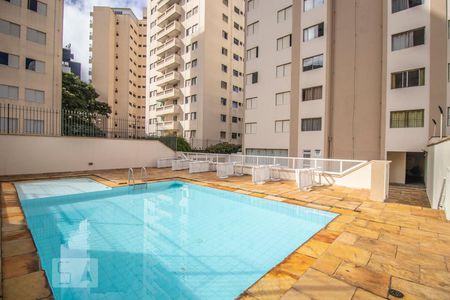 Apartamento para alugar com 58m², 2 quartos e 1 vagaÁrea comum - Piscina