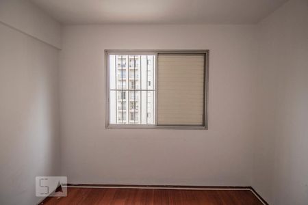 Quarto 1 de apartamento para alugar com 2 quartos, 58m² em Parque Imperial, São Paulo