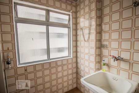 Apartamento para alugar com 58m², 2 quartos e 1 vagaÁrea de Serviço