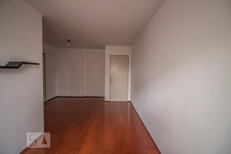 Sala de apartamento para alugar com 2 quartos, 58m² em Parque Imperial, São Paulo
