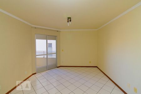 Sala de apartamento para alugar com 2 quartos, 80m² em Itaguaçu, Florianópolis