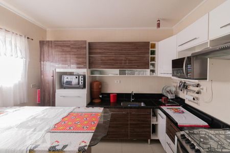 Casa à venda com 125m², 3 quartos e 2 vagasCozinha