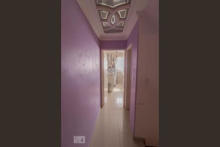 Casa à venda com 125m², 3 quartos e 2 vagasCorredor