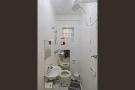 Casa à venda com 125m², 3 quartos e 2 vagasBanheiro