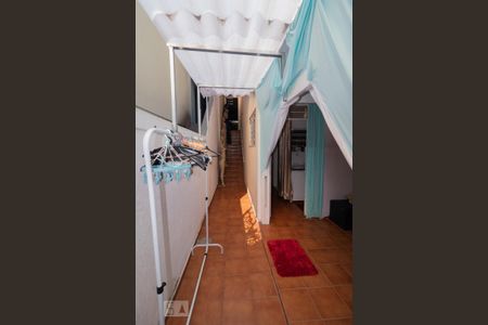 Casa à venda com 125m², 3 quartos e 2 vagasCorredor