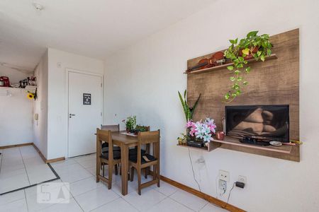 Sala de apartamento para alugar com 2 quartos, 45m² em Aberta dos Morros, Porto Alegre